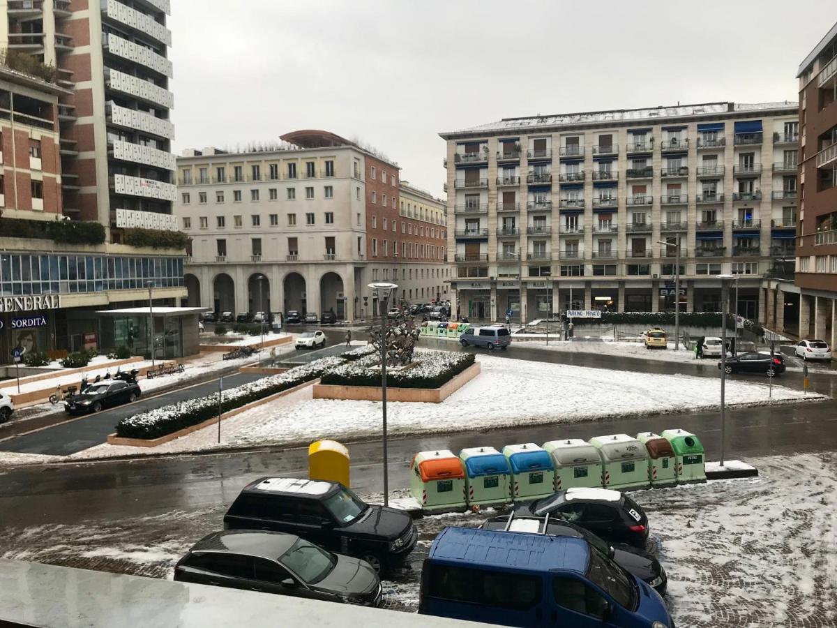 Simoni 10 Otel Verona Dış mekan fotoğraf