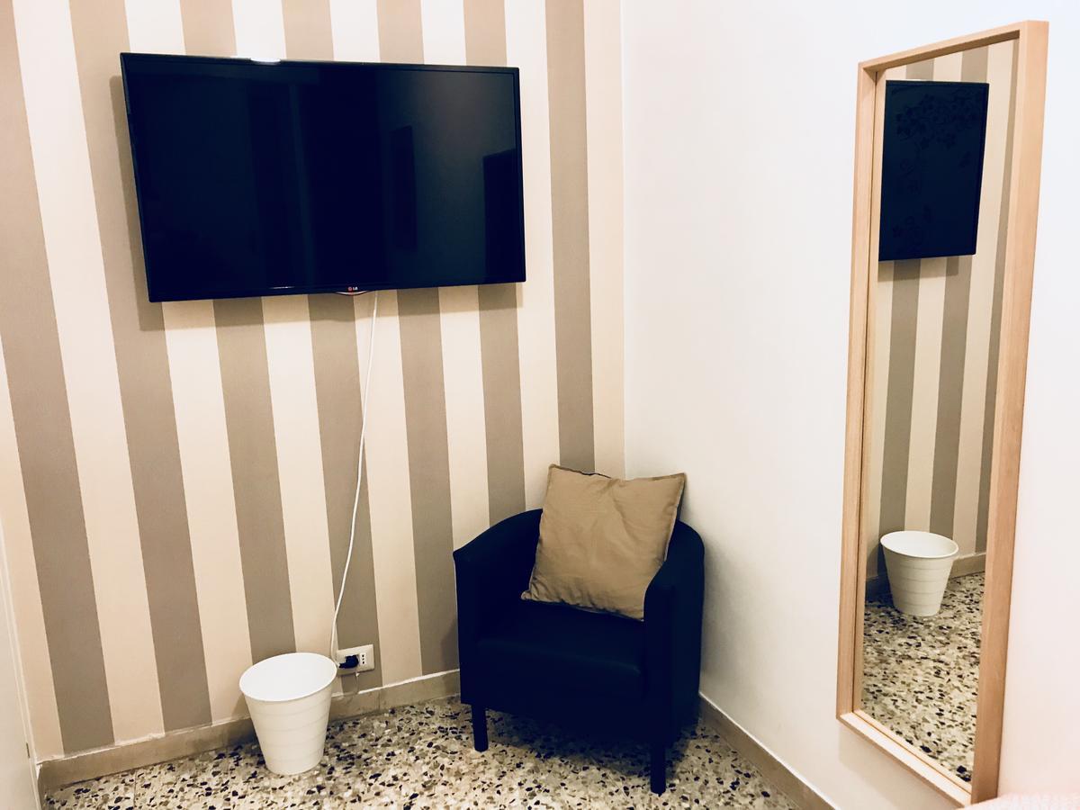 Simoni 10 Otel Verona Dış mekan fotoğraf
